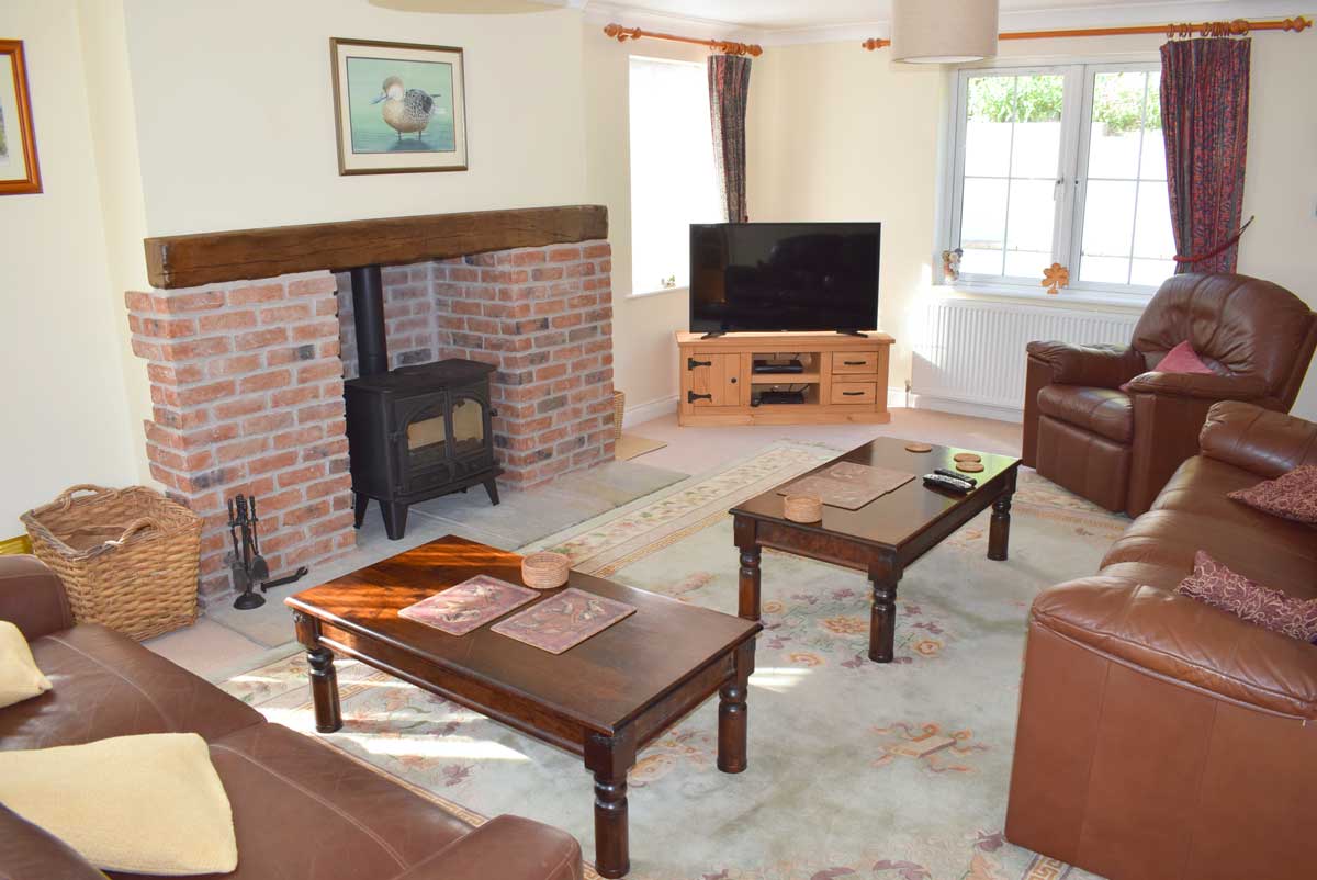 Living room with freeview TV